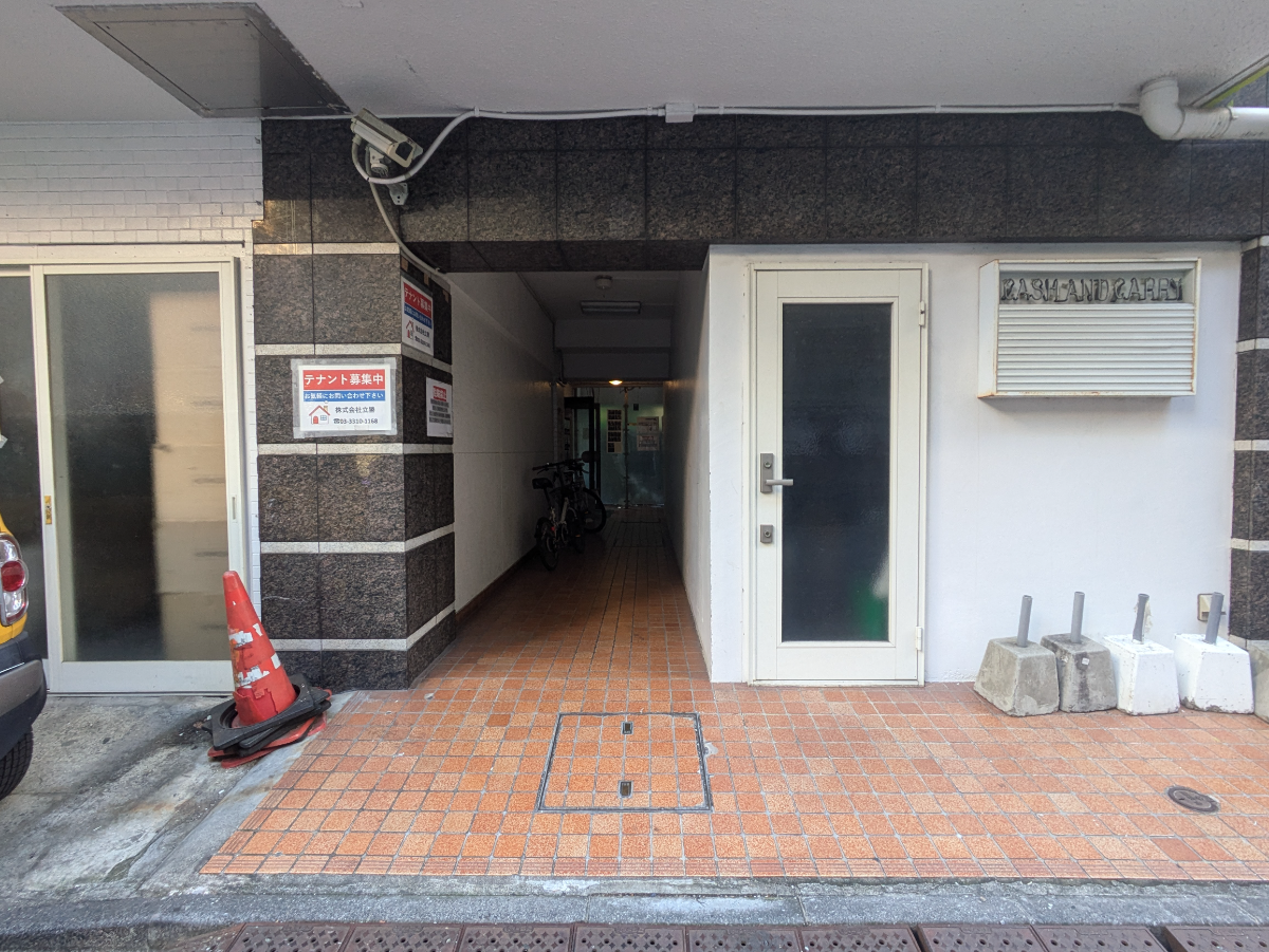v20250714150703/fresh/building/J00100425281_3