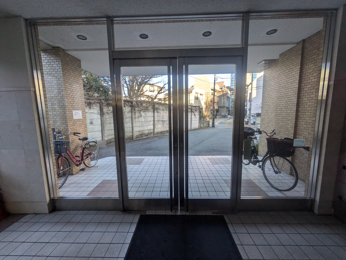 v20250714150703/fresh/building/J00100425587_9
