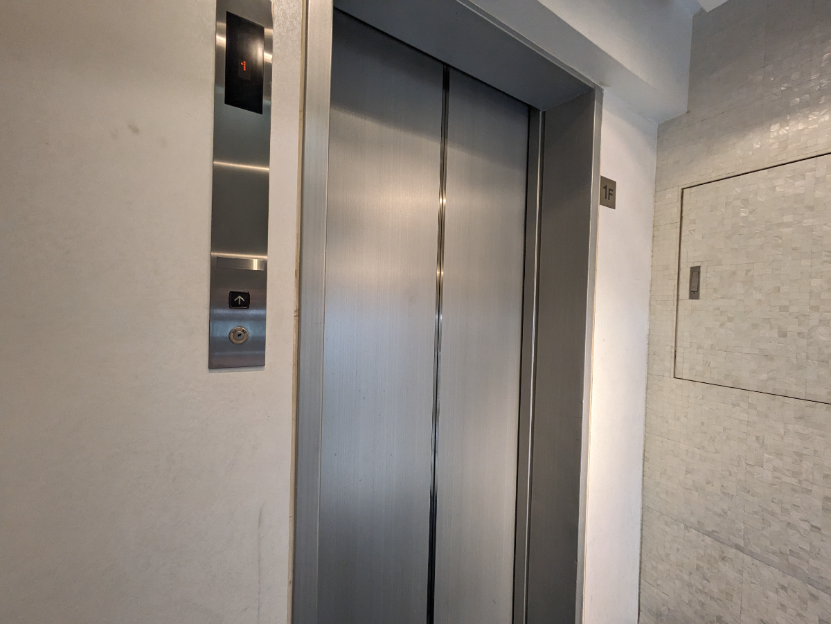 v20250715150905/fresh/building/J00100358301_4