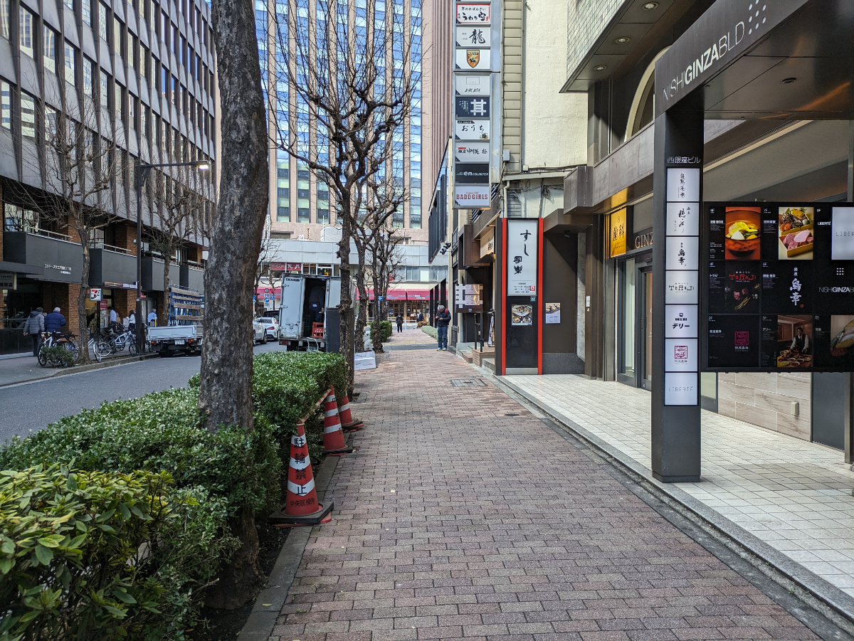 v20250715150905/fresh/building/J00100365275_15