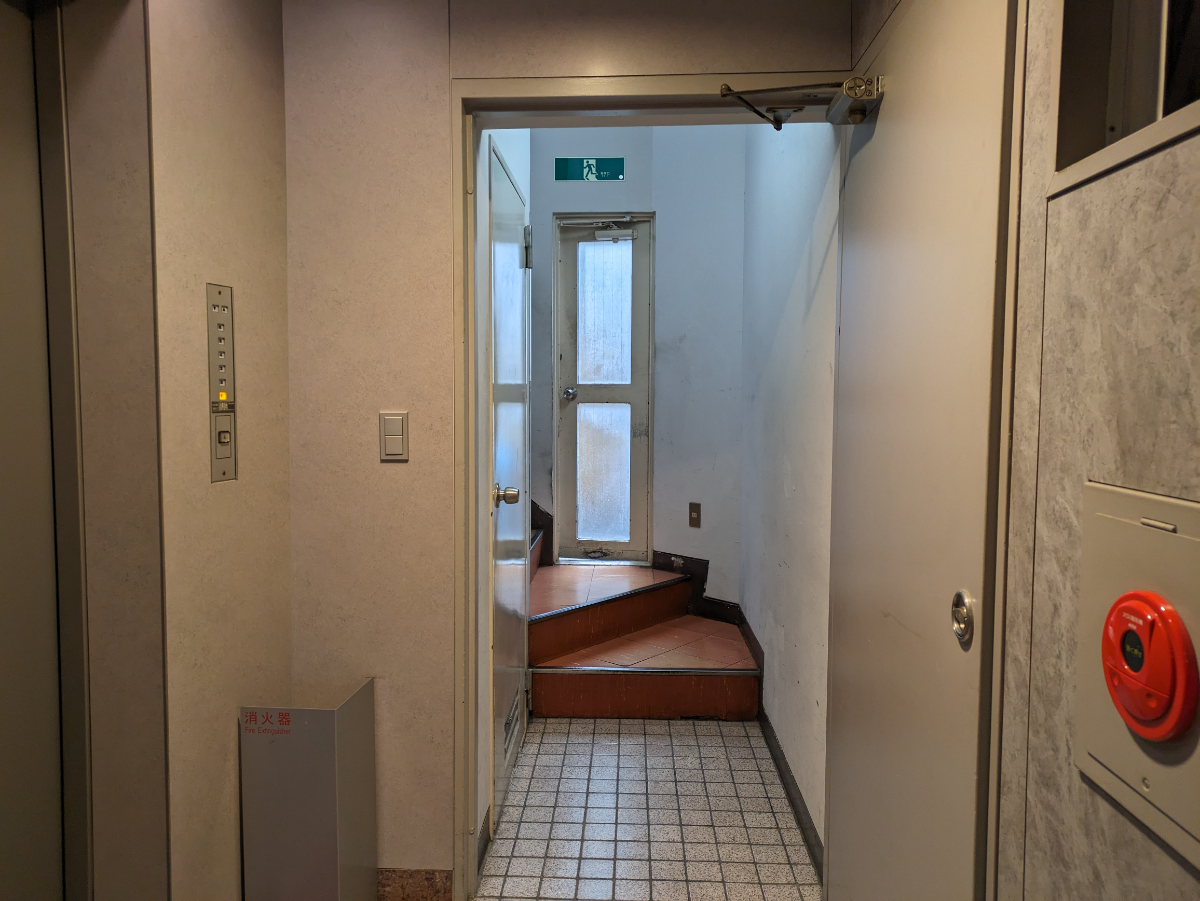 v20250715150905/fresh/building/J00100375077_5