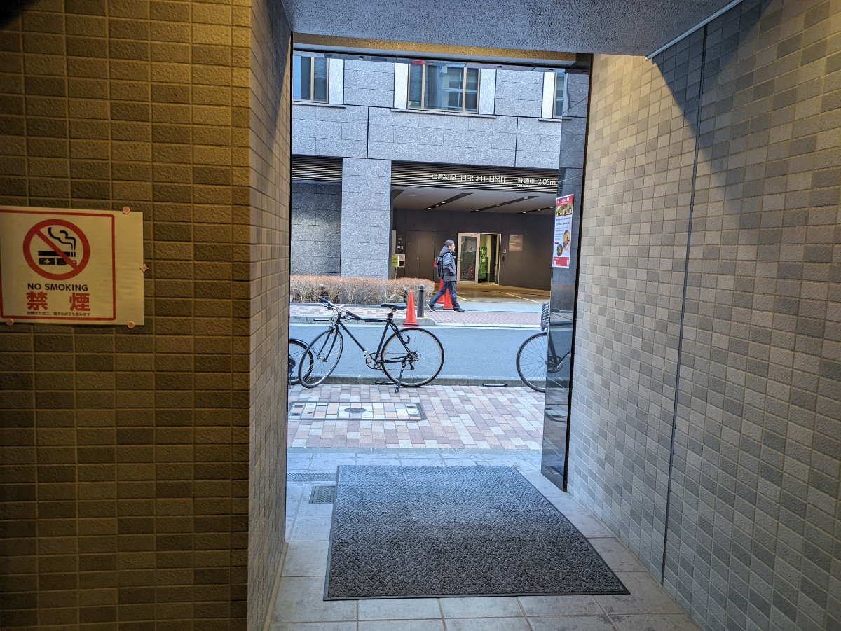 v20250715150905/fresh/building/J00100417173_9