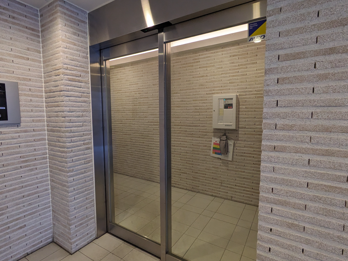 v20250715150905/fresh/building/J00100483090_3