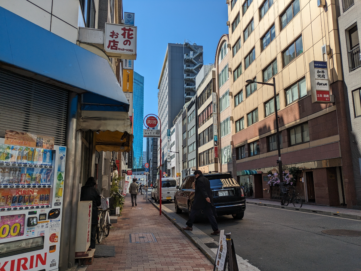 v20250716150801/fresh/building/J00100373407_14
