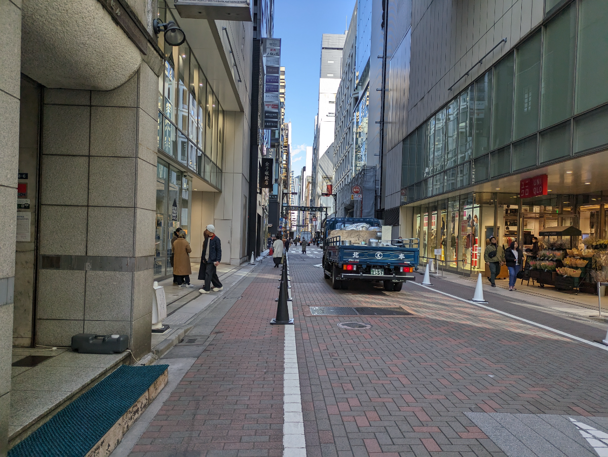 v20250716150801/fresh/building/J00100381803_14