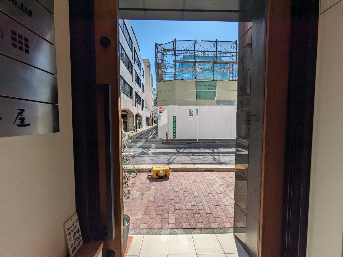 v20250716150801/fresh/building/J00100389205_12