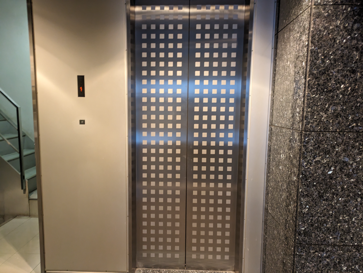v20250716150801/fresh/building/J00100404106_4