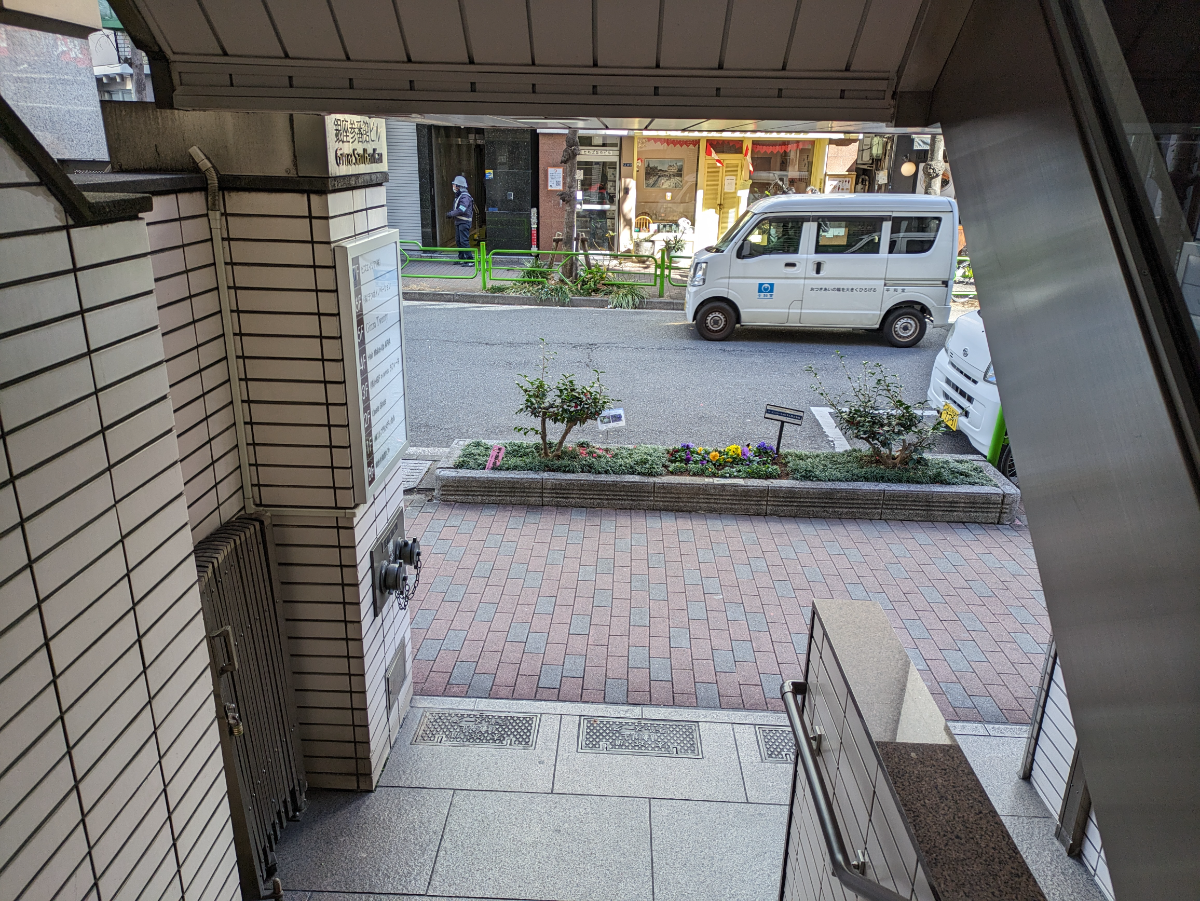 v20250729072148/fresh/building/J00100402976_17