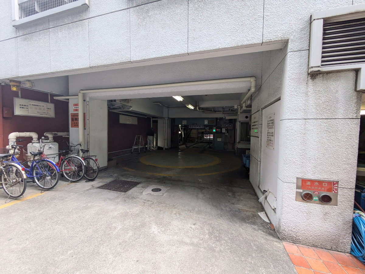 v20250729150705/fresh/building/J00100456257_10