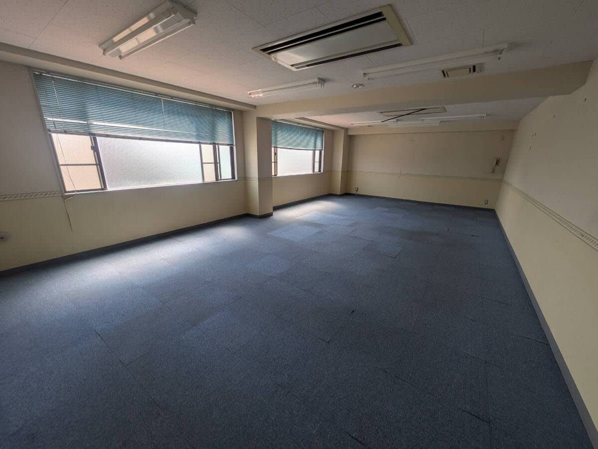 v20250808150705/fresh/building/J00100508339_9
