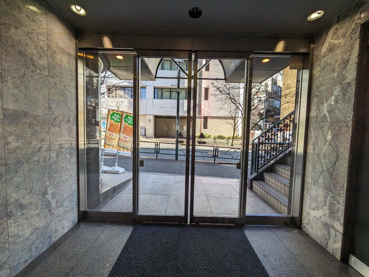 v20250822150702/fresh/building/J00100369488_15