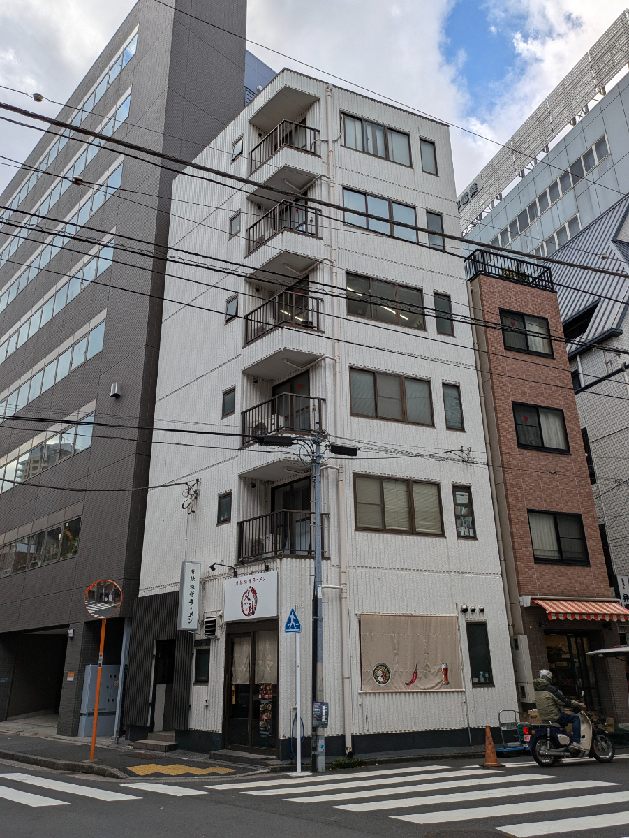 v20250822150702/fresh/building/J00100375528_6