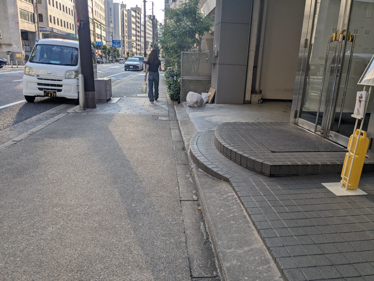v20250822150702/fresh/building/J00100447528_8