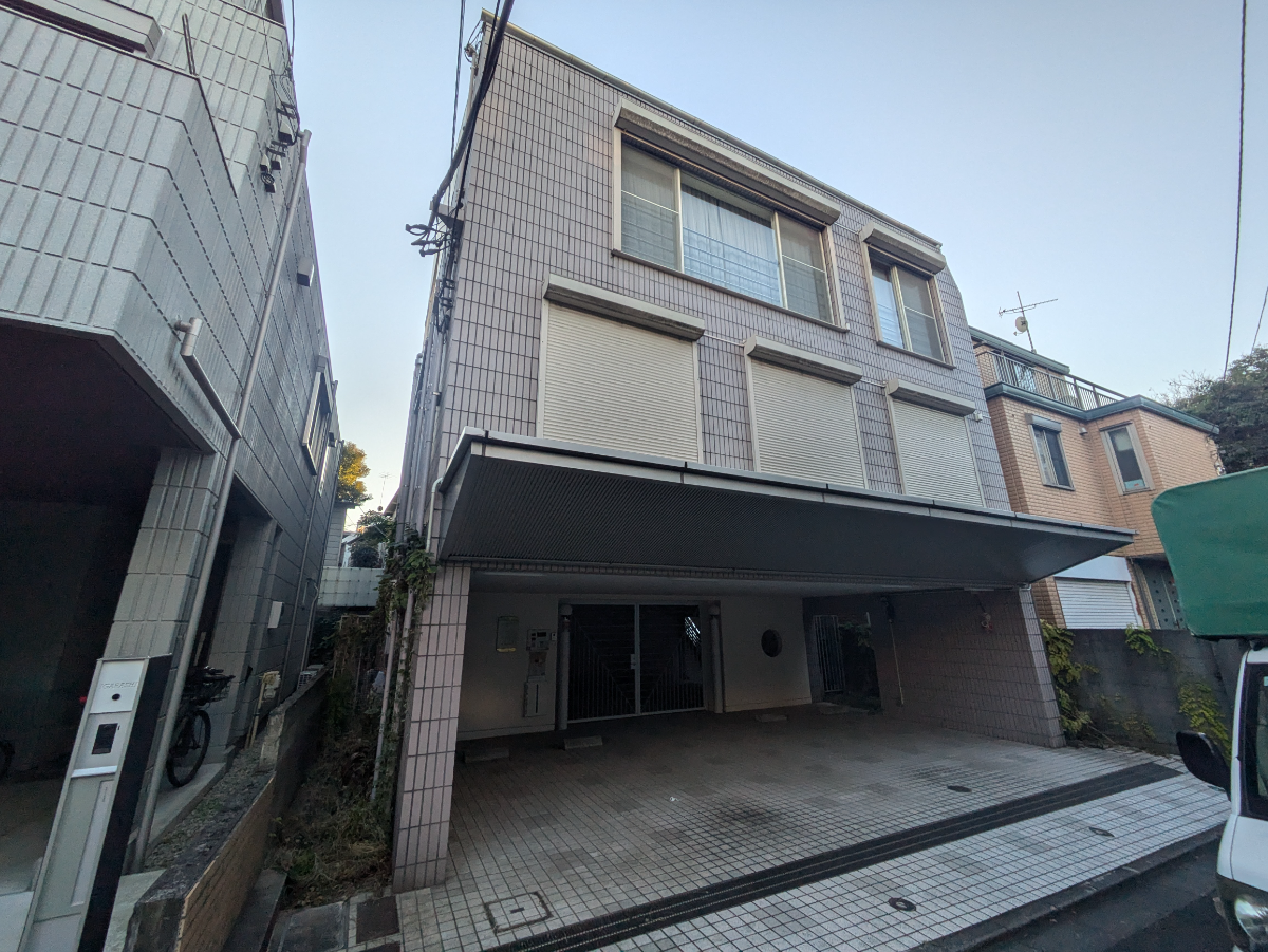 v20250822150702/fresh/building/J00100510583_1