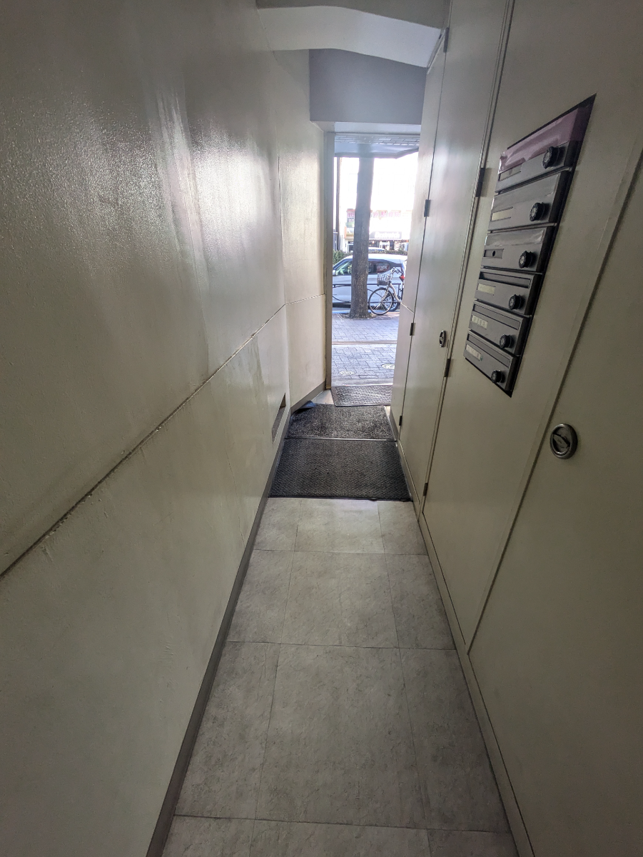 v20250824150551/fresh/building/J00100374821_13