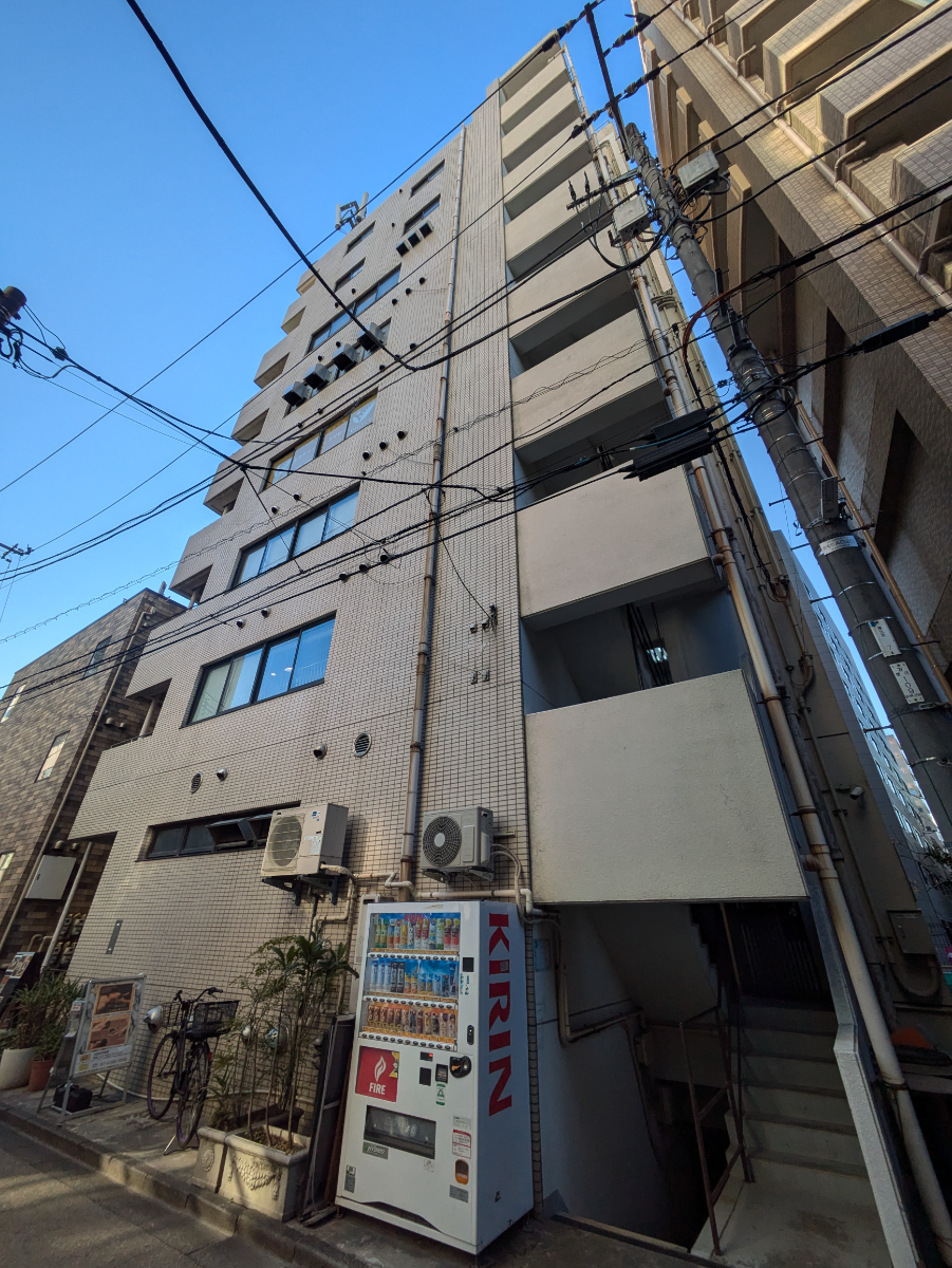 v20250827150704/fresh/building/J00100393688_12