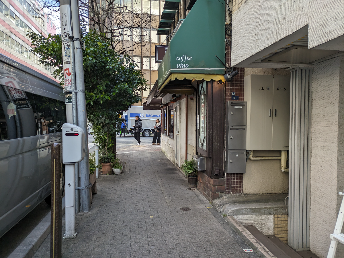 v20250829150804/fresh/building/J00100365049_16