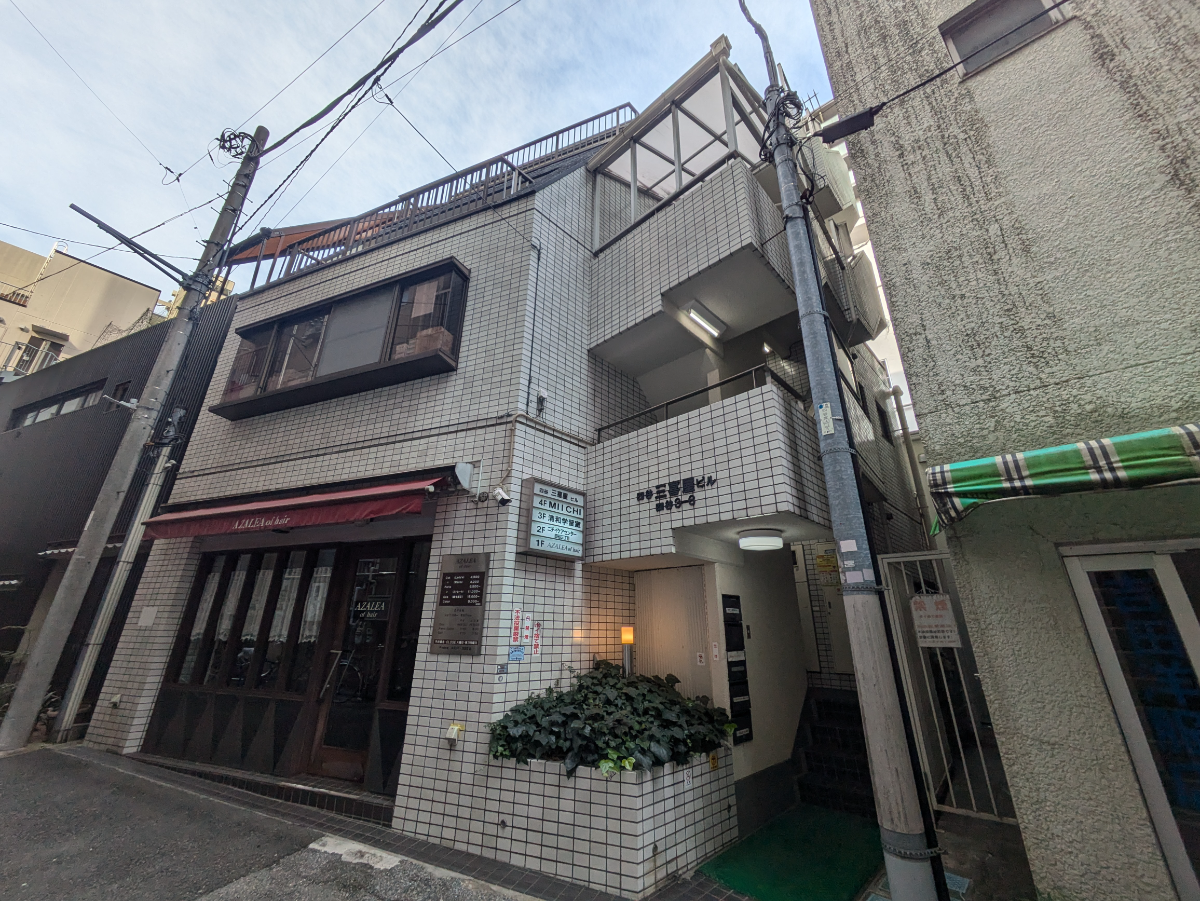 v20250830150604/fresh/building/J00100406776_1