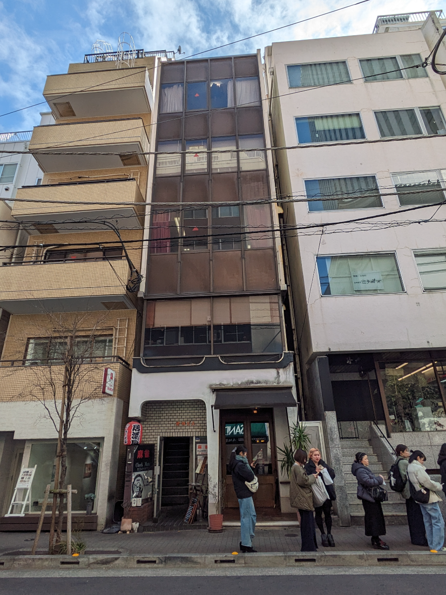 v20250831150547/fresh/building/J00100389221_1