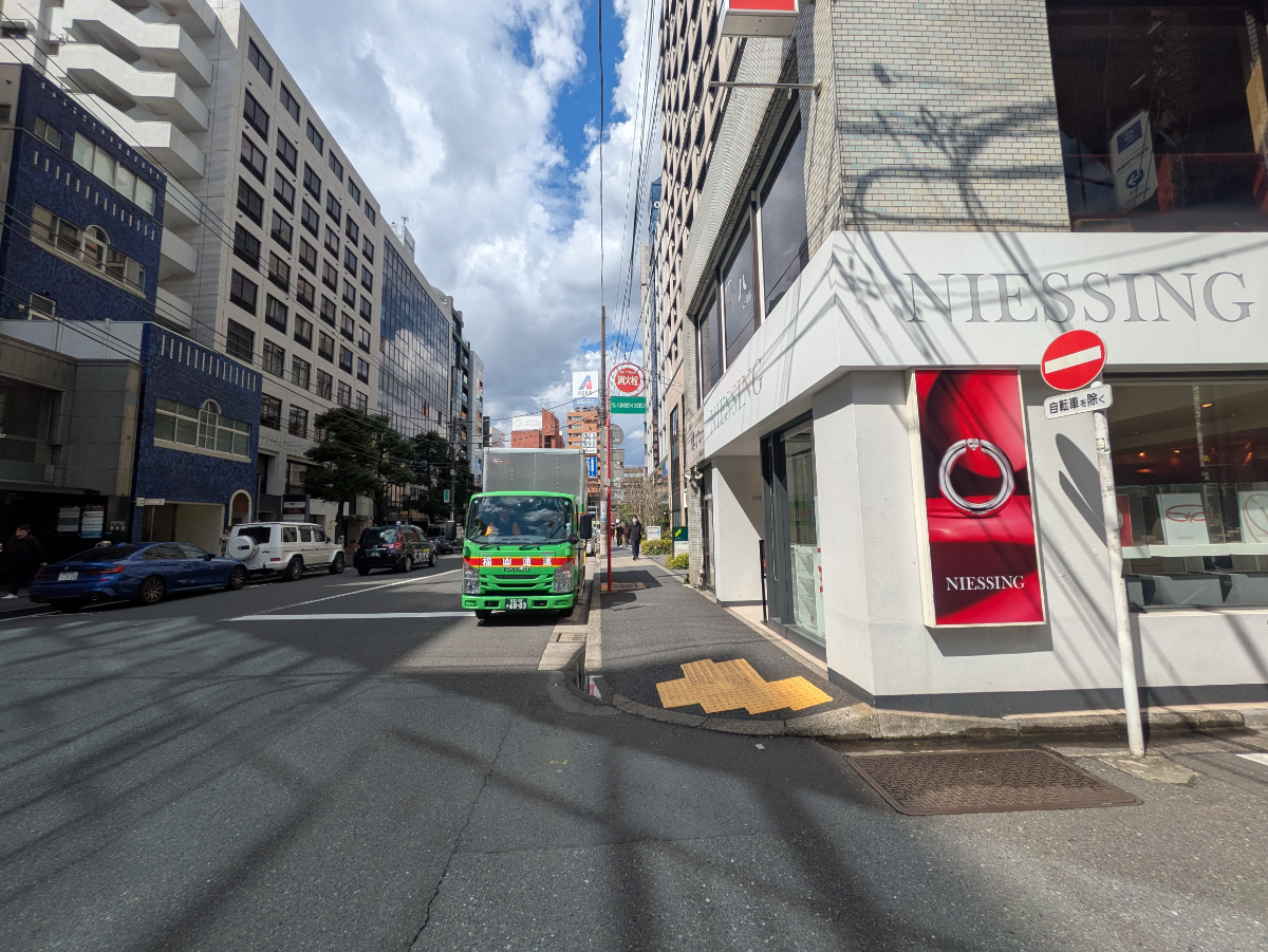 v20250903150709/fresh/building/J00100368263_13
