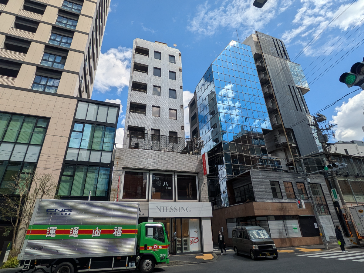 v20250903150709/fresh/building/J00100368263_5