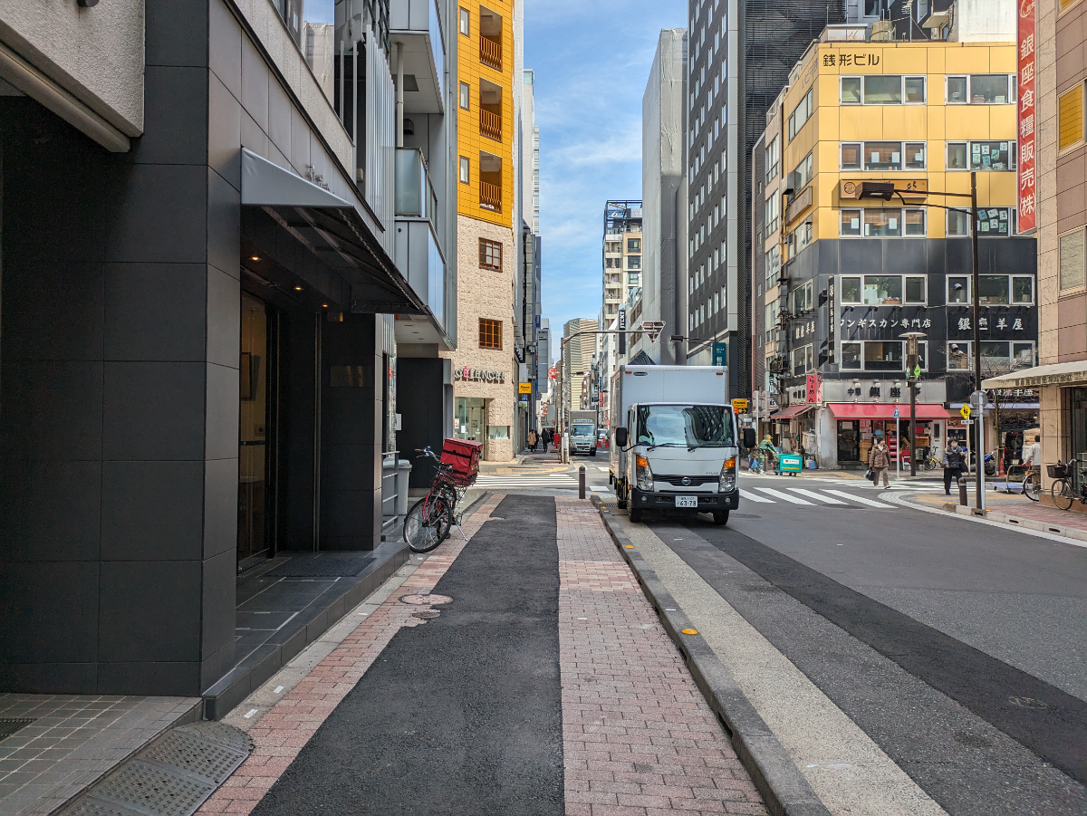 v20250903150709/fresh/building/J00100389189_15
