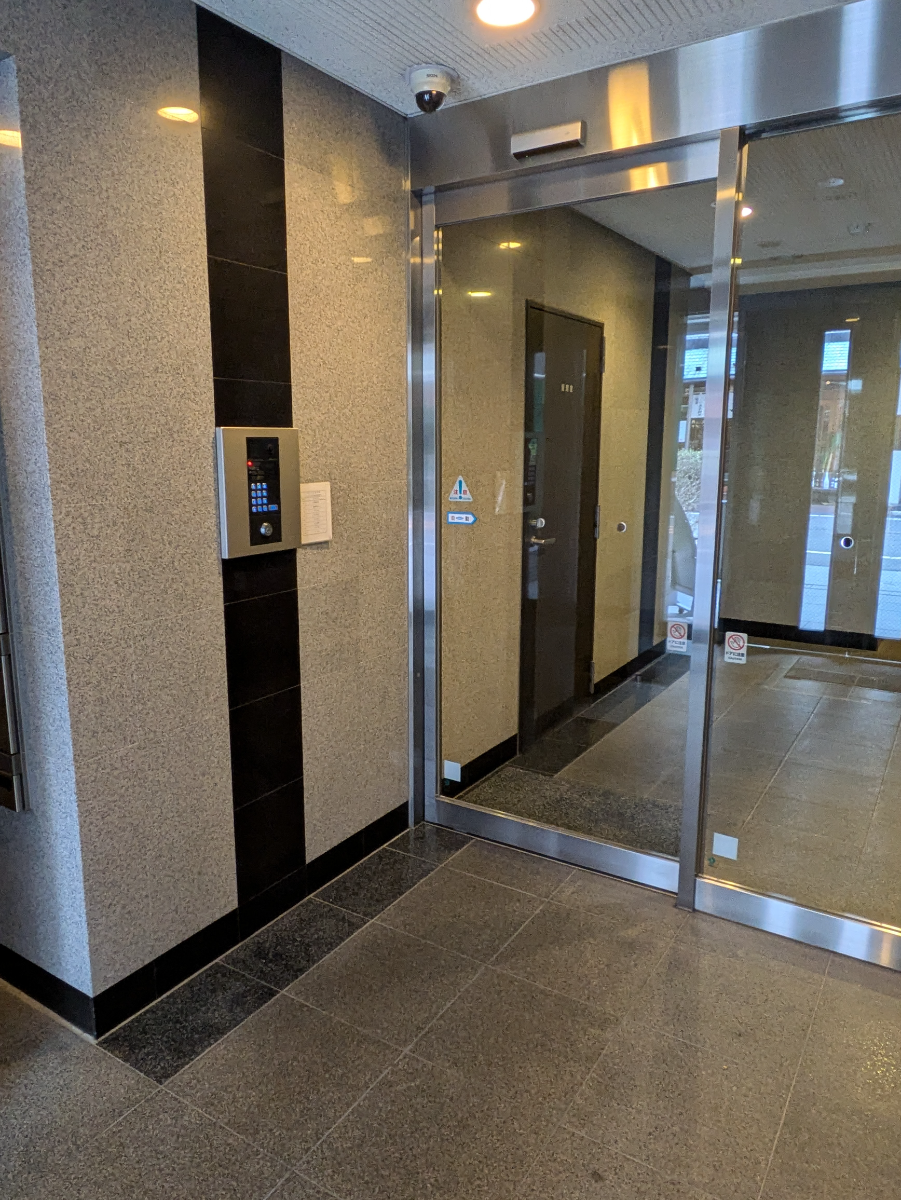 v20250903150709/fresh/building/J00100392928_7