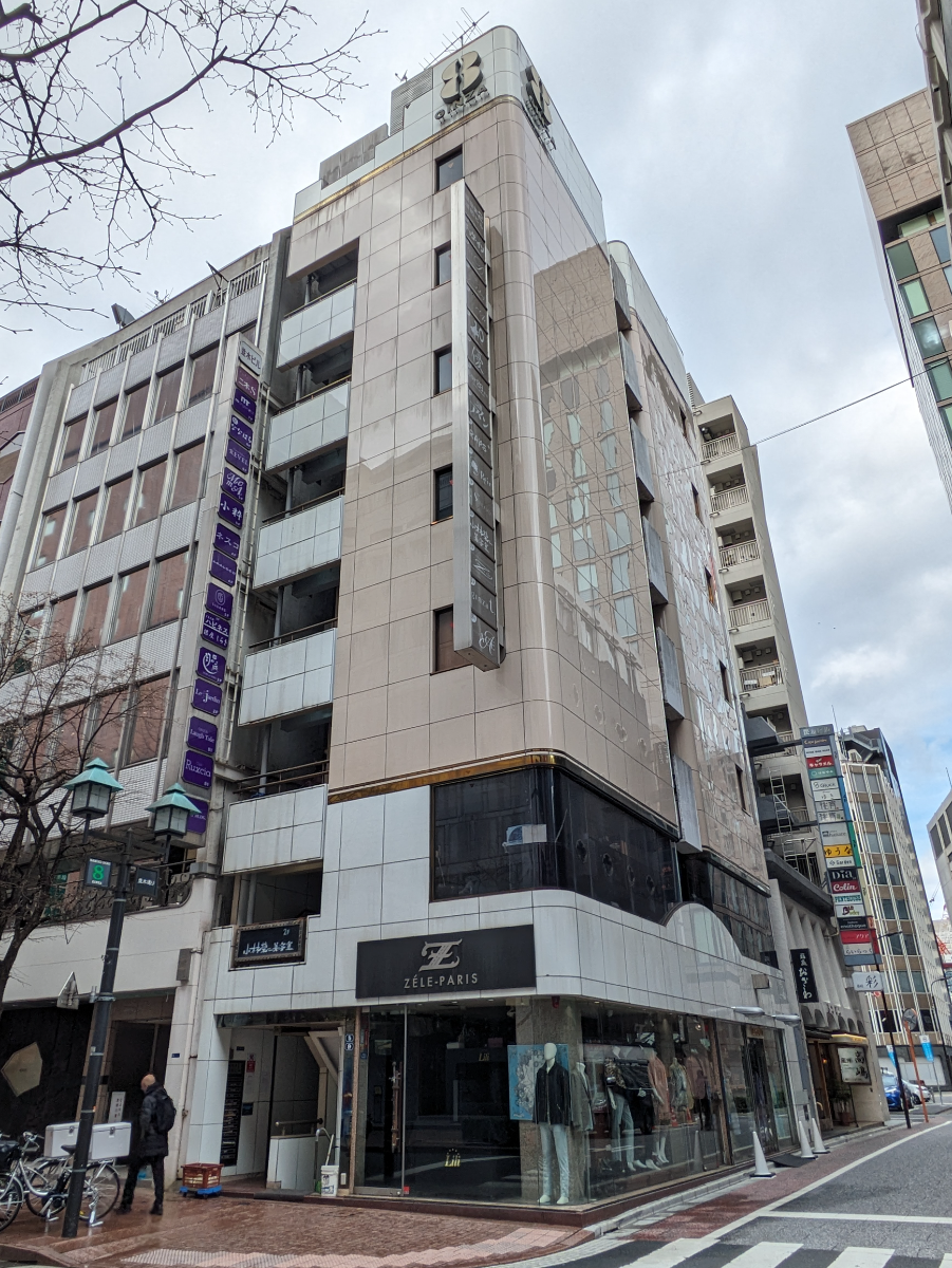 v20250903150709/fresh/building/J00100408749_1