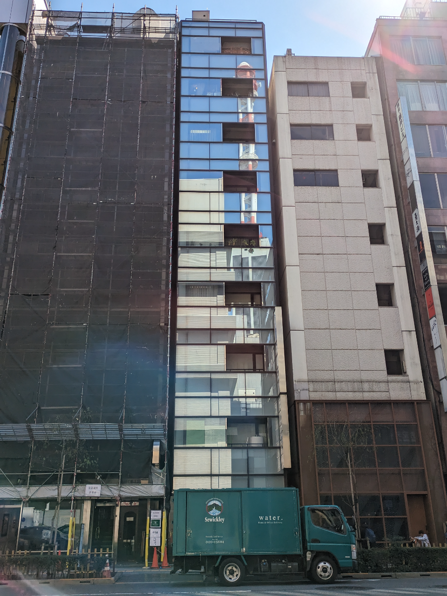 v20250903150709/fresh/building/J00100420520_1