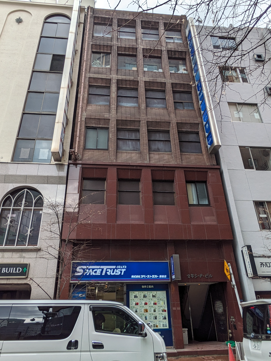 v20250903150709/fresh/building/J00100421267_1