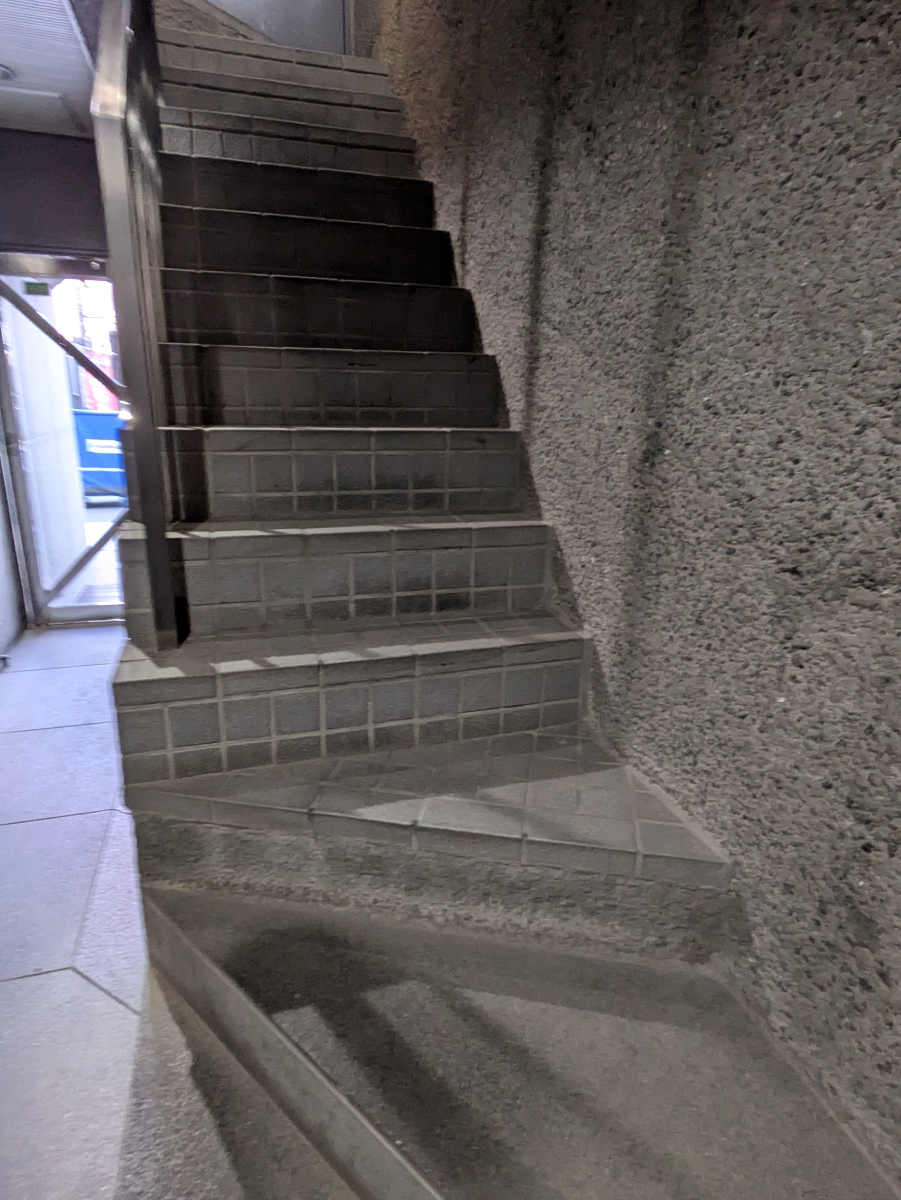 v20250903150709/fresh/building/J00100444103_9