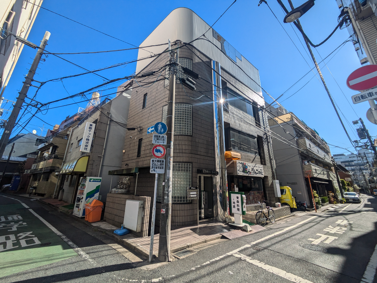 v20250904150706/fresh/building/J00100401808_1