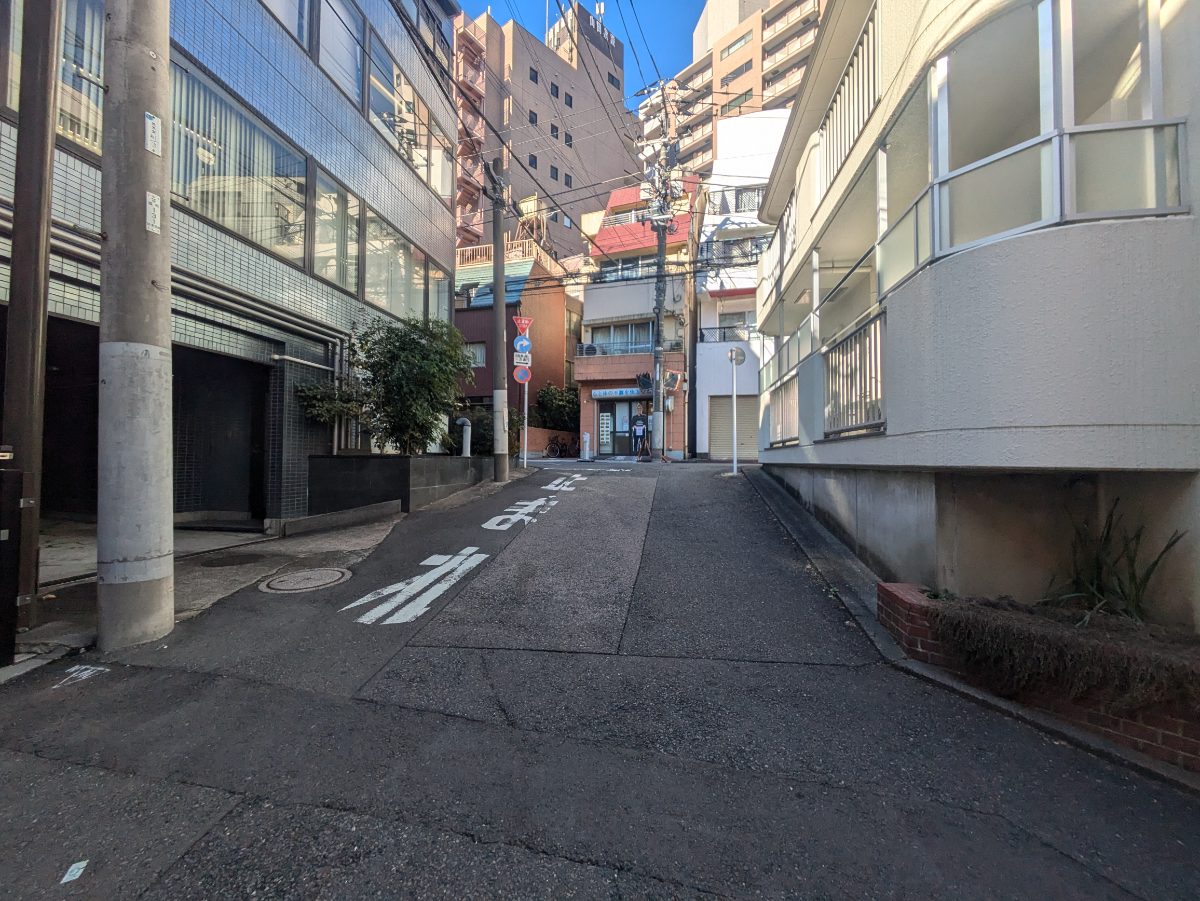 v20250904150707/fresh/building/J00100357781_11