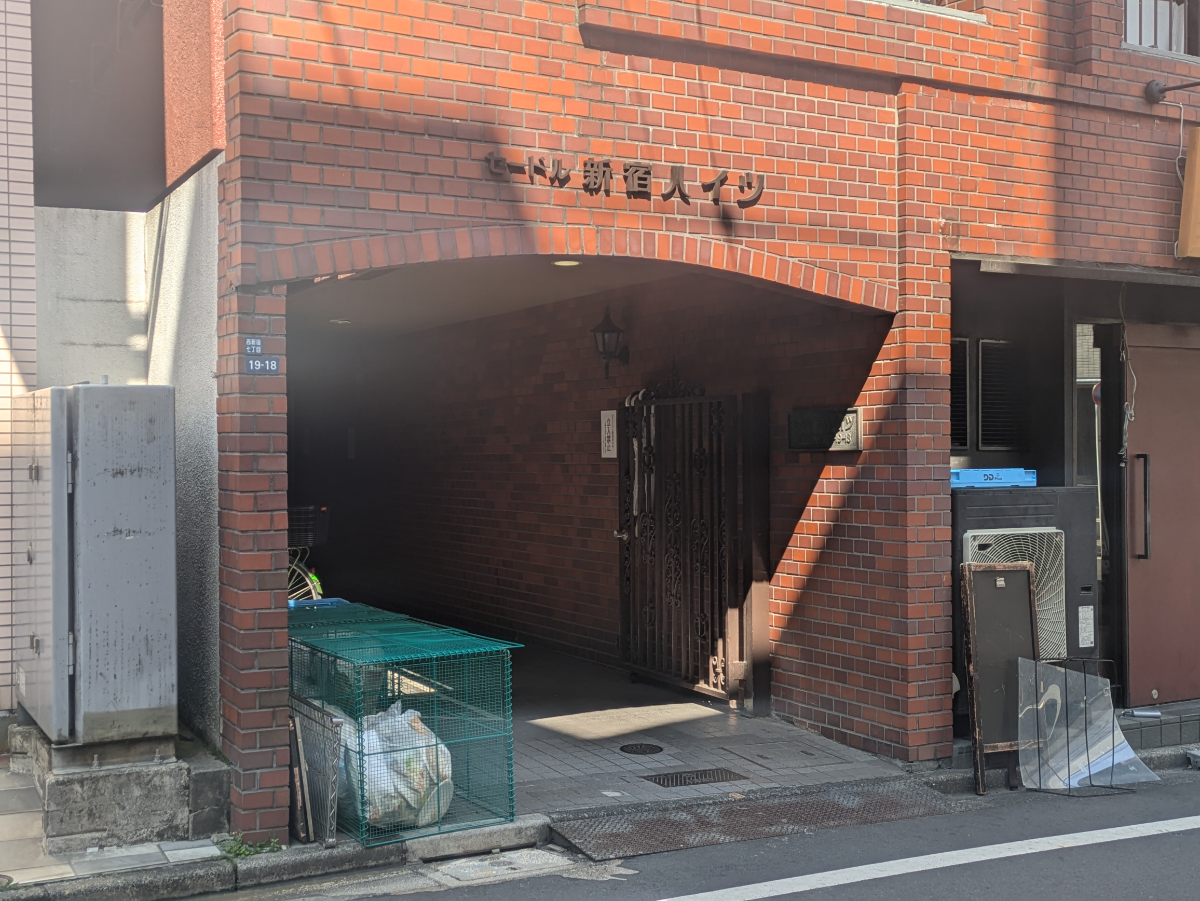 v20250904150707/fresh/building/J00100366211_3