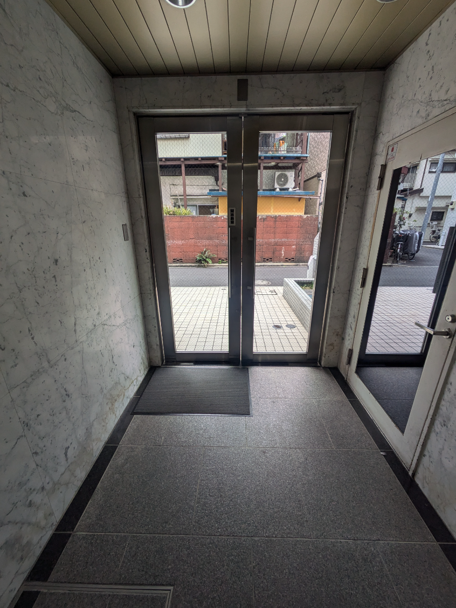 v20250904150707/fresh/building/J00100375241_13