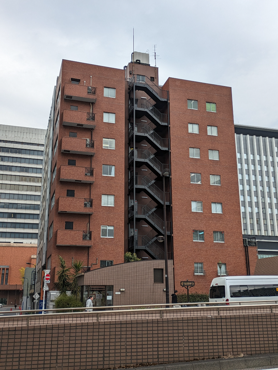 v20250904150707/fresh/building/J00100376361_9