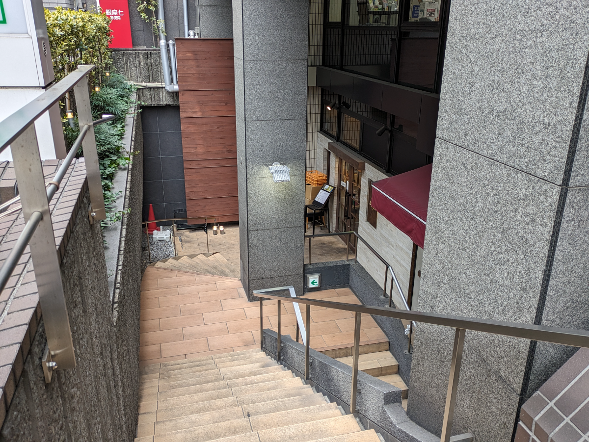 v20250904150707/fresh/building/J00100390864_21