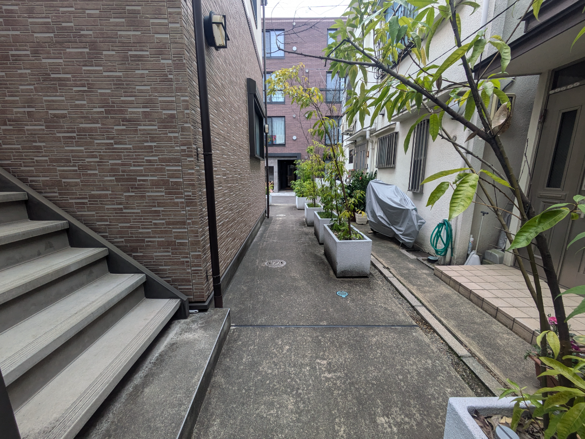 v20250904150707/fresh/building/J00100395574_9
