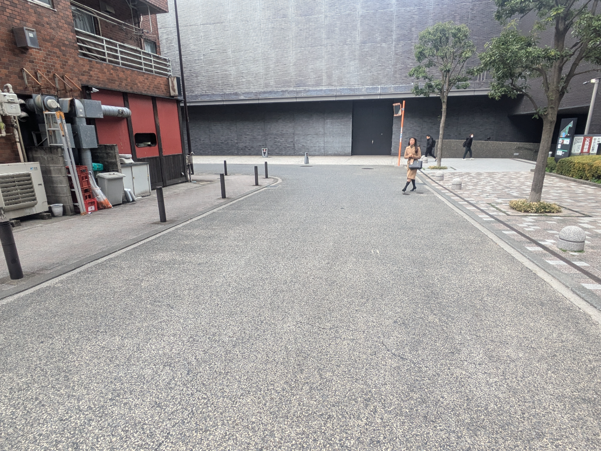 v20250904150707/fresh/building/J00100403435_10