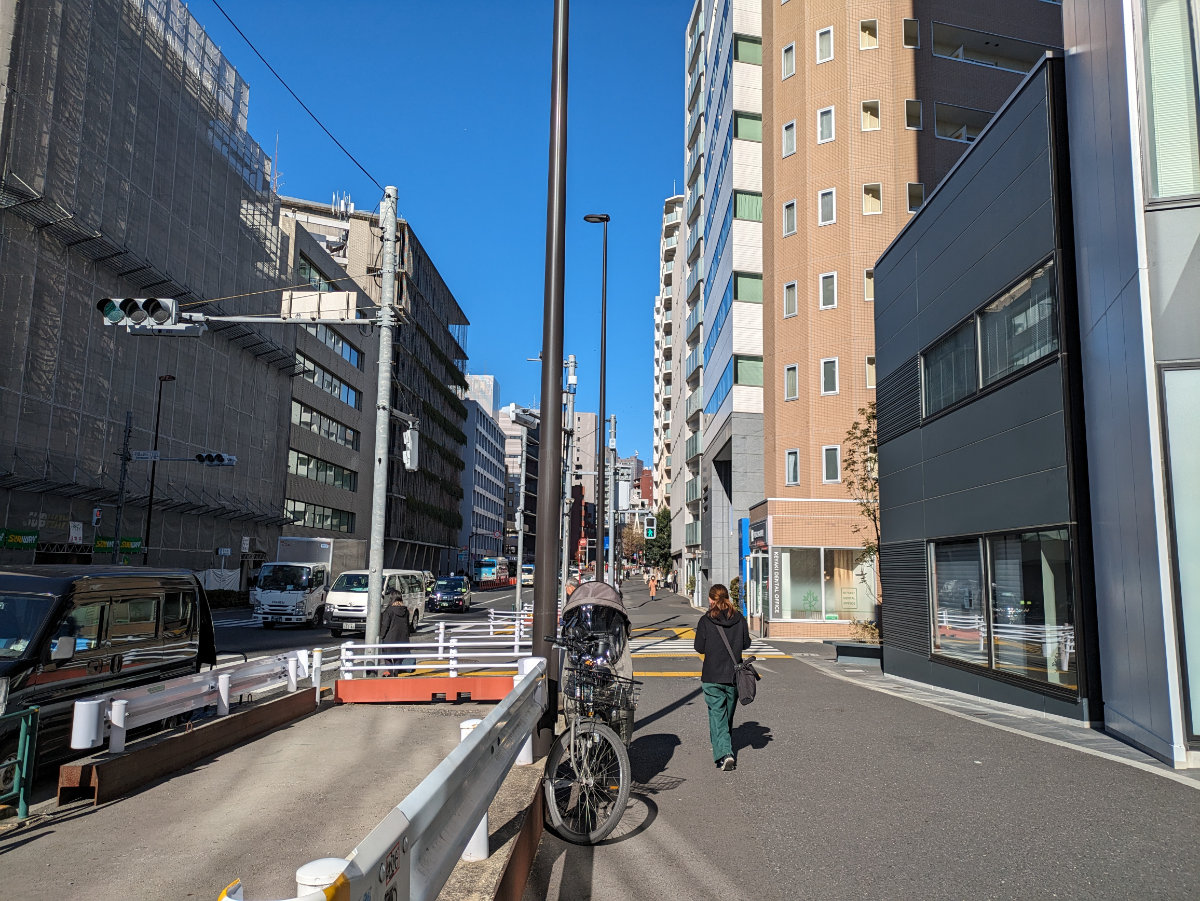 v20250904150707/fresh/building/J00100500806_2