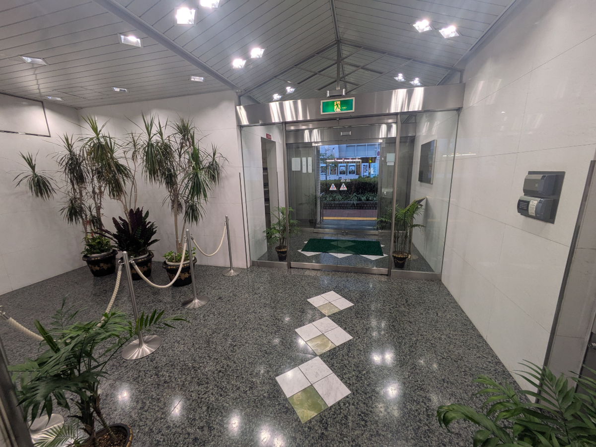 v20250904150707/fresh/building/J00100614260_14