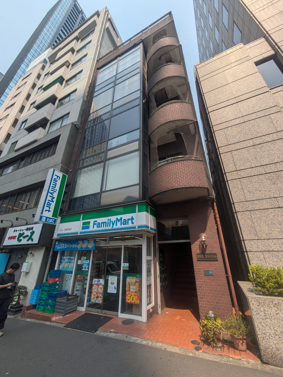 v20250905150805/fresh/building/J00100384864_9