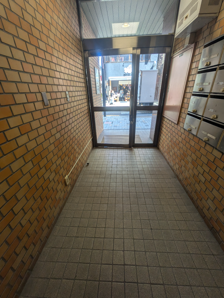 v20250905150805/fresh/building/J00100386797_10