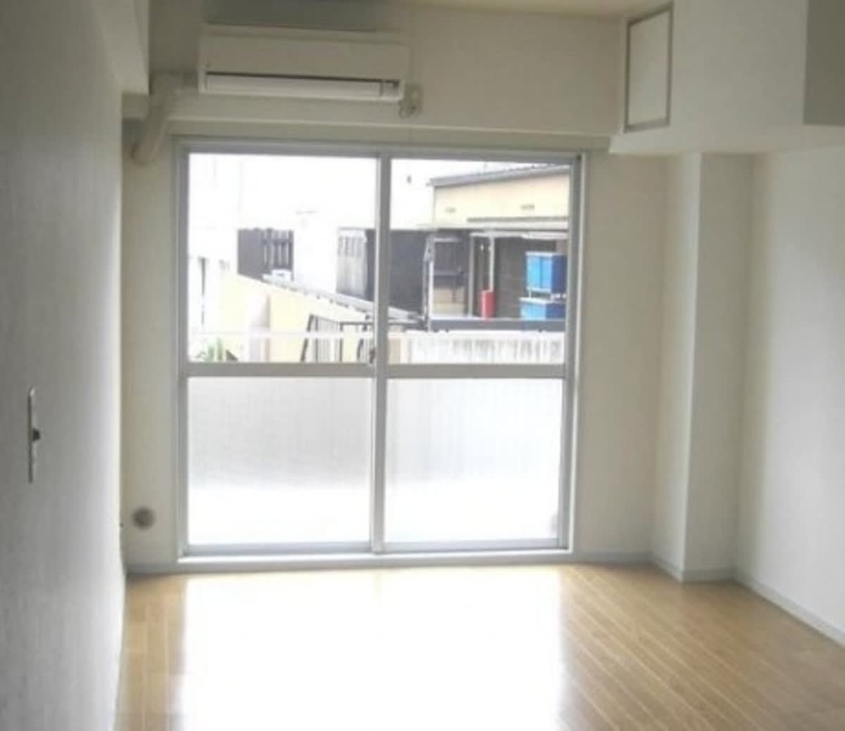 v20250906150552/fresh/building/J00100380281_5