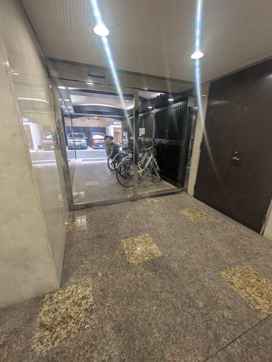 v20250906150552/fresh/building/J00100388193_9