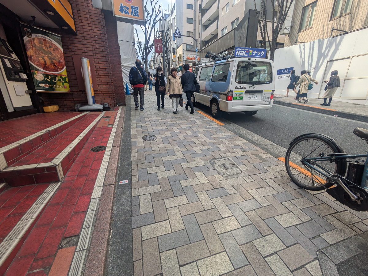 v20250907150605/fresh/building/J00100386817_12
