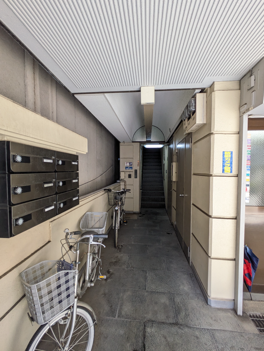 v20250908150804/fresh/building/J00100389125_21