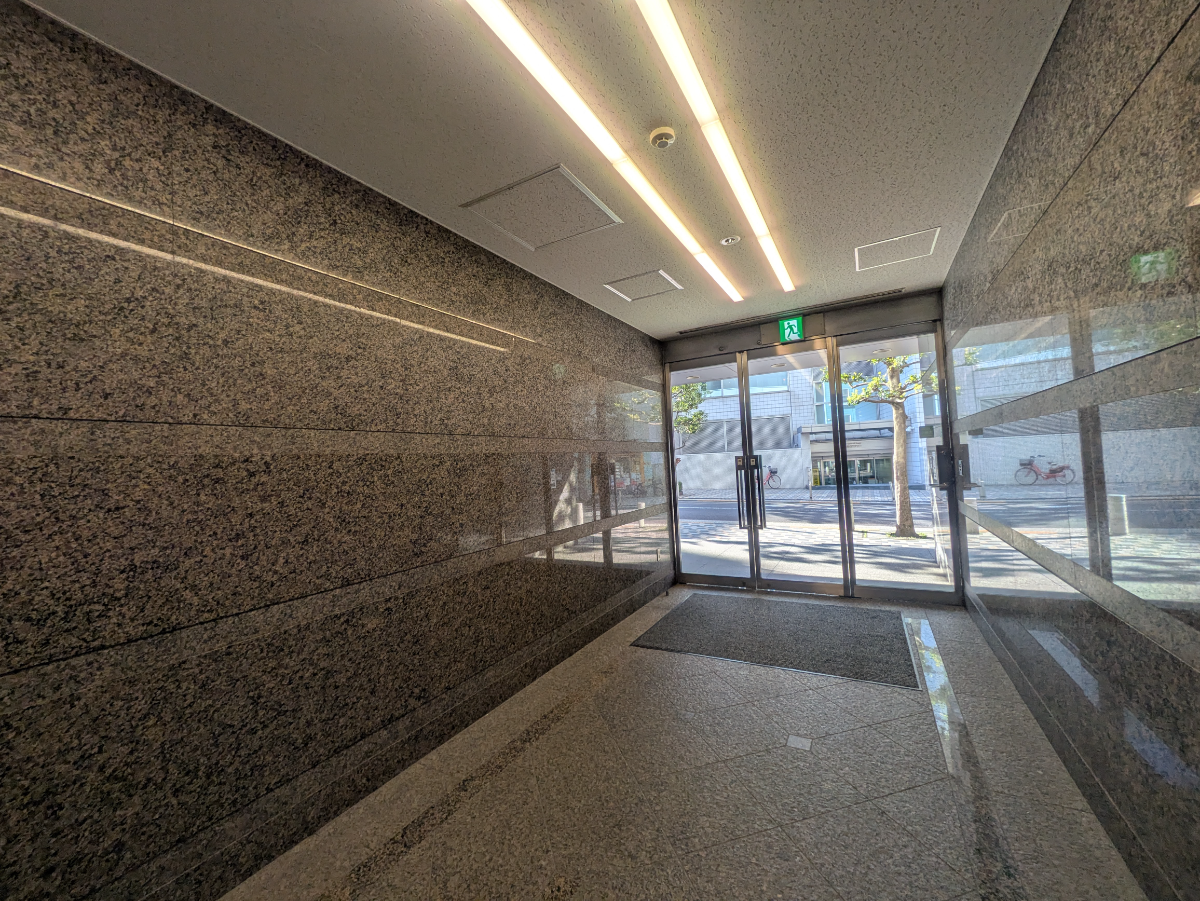 v20250909150707/fresh/building/J00100369728_10