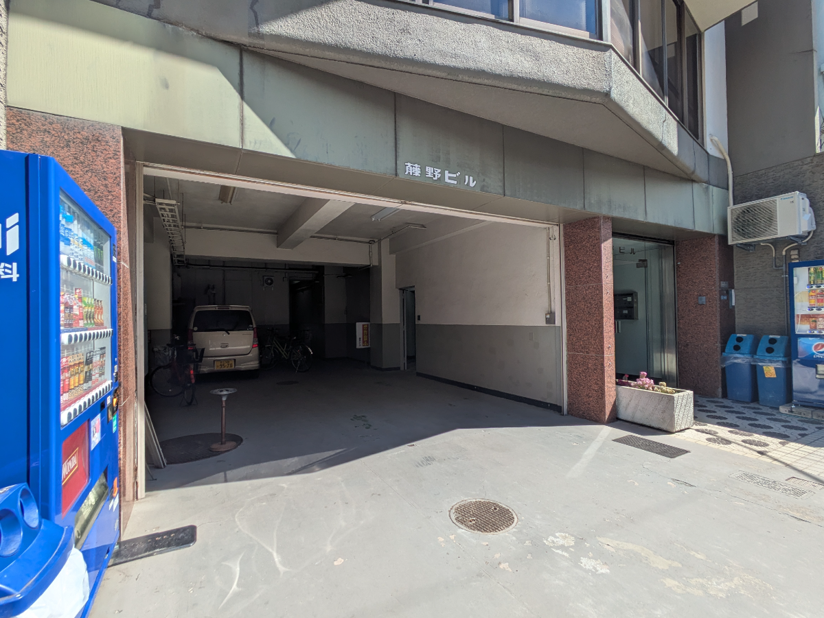 v20250909150707/fresh/building/J00100371961_13