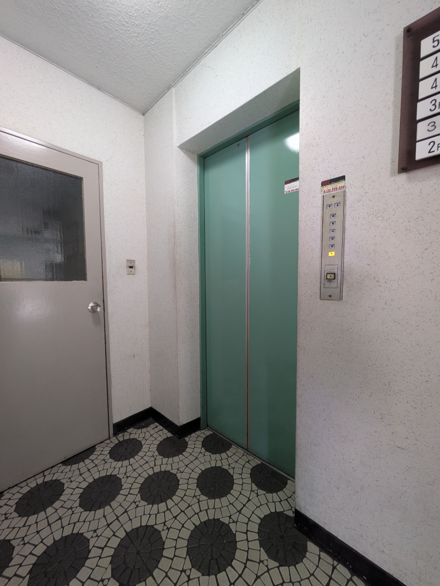 v20250909150707/fresh/building/J00100371961_4